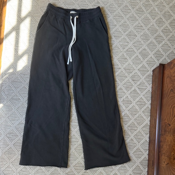 Marine Layer Cloud 9 Wide Legged Sweatpants XS VVGUC - Picture 1 of 5